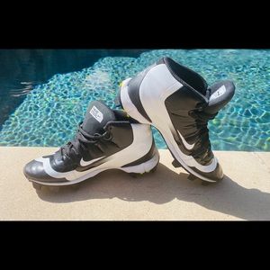 Nike Kids Huarache Baseball Cleats sz 2.5